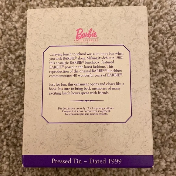 Hallmark Barbie Lunchbox Ornament NWT collectible - Picture 2 of 3